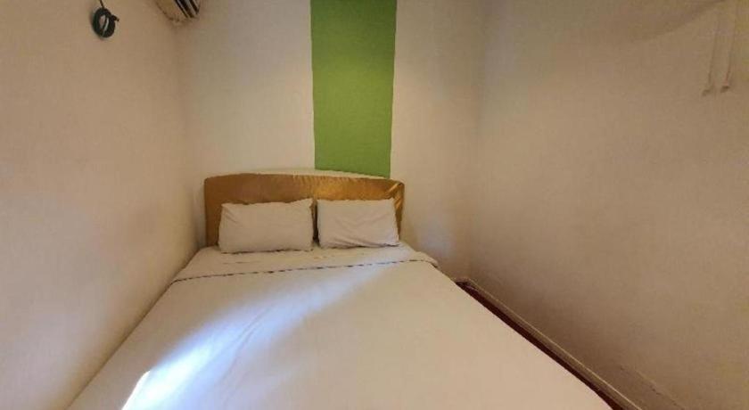 Oyo 1167 Rest And Go Hotel กลัง ภายนอก รูปภาพ